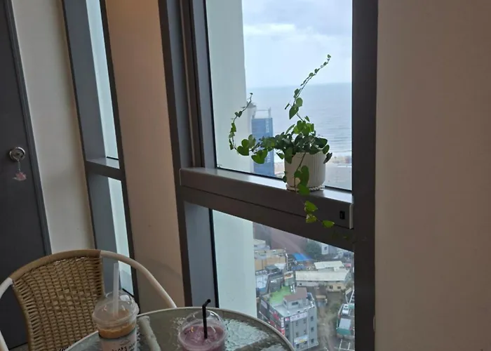 Bora Haeundae Ocean View Near * Busan