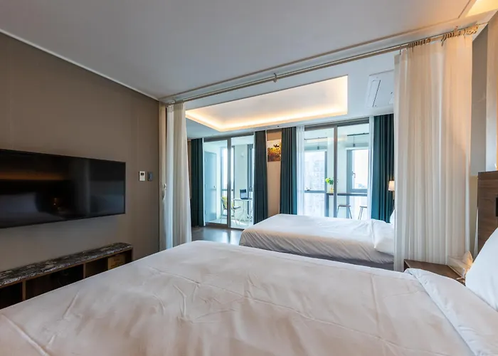 Bora Haeundae Ocean View Near Apartment *